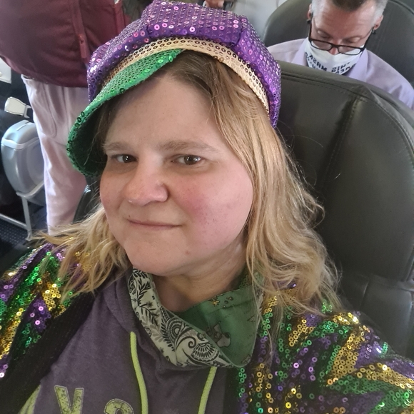 Meet your Posher, Jennifer - Picture 7 of 12